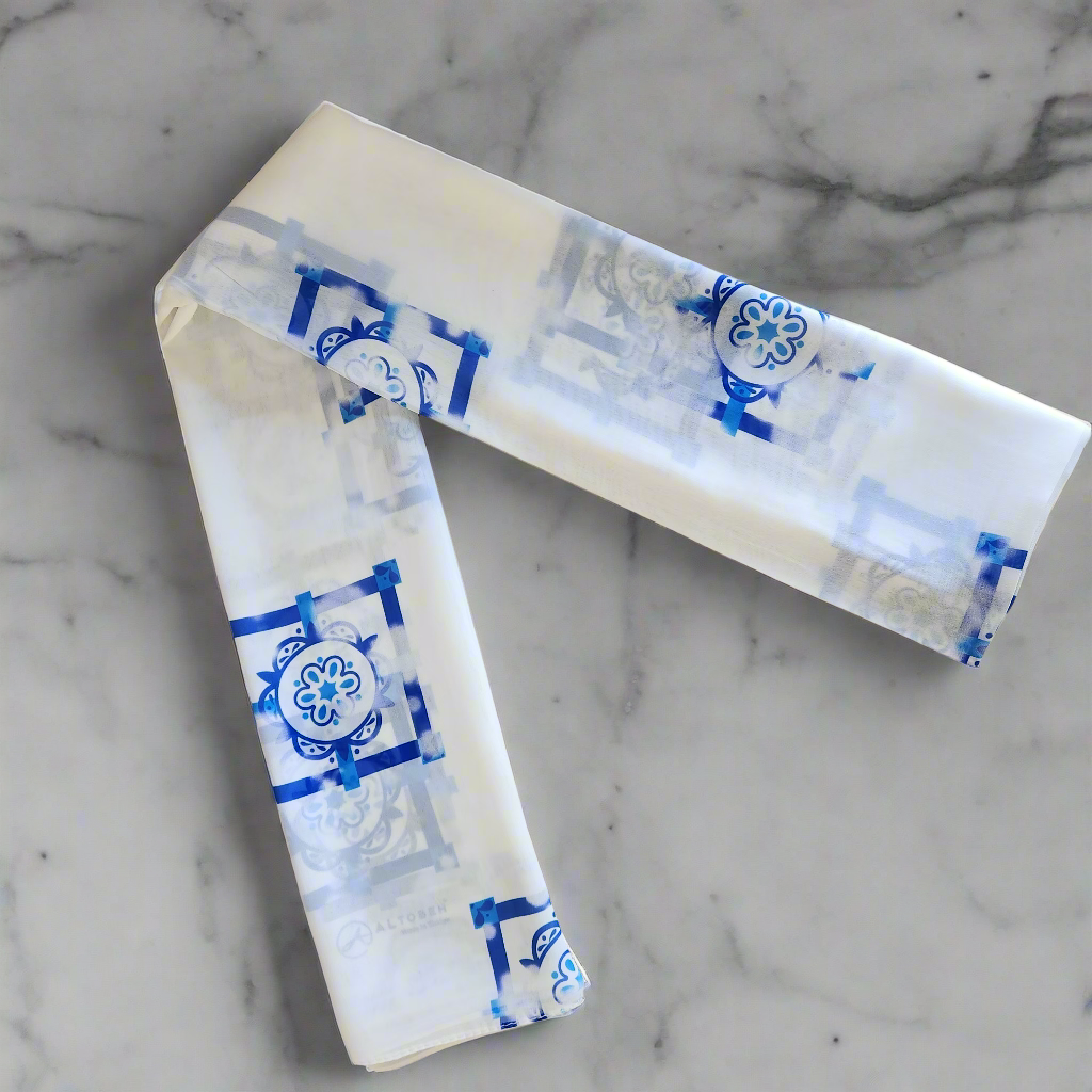 Patterned - Blue Blossom Grid