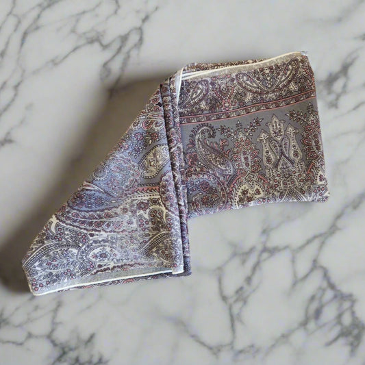 Patterned - Paisley Elegance